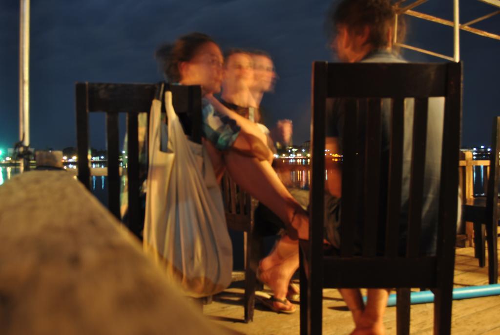 The River Lodge Kampot Ngoại thất bức ảnh