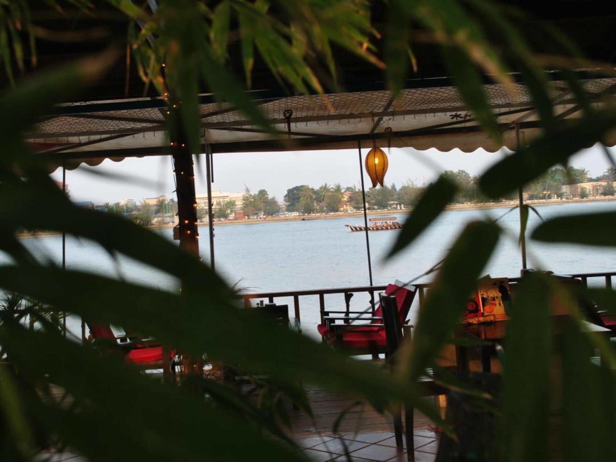 The River Lodge Kampot Ngoại thất bức ảnh